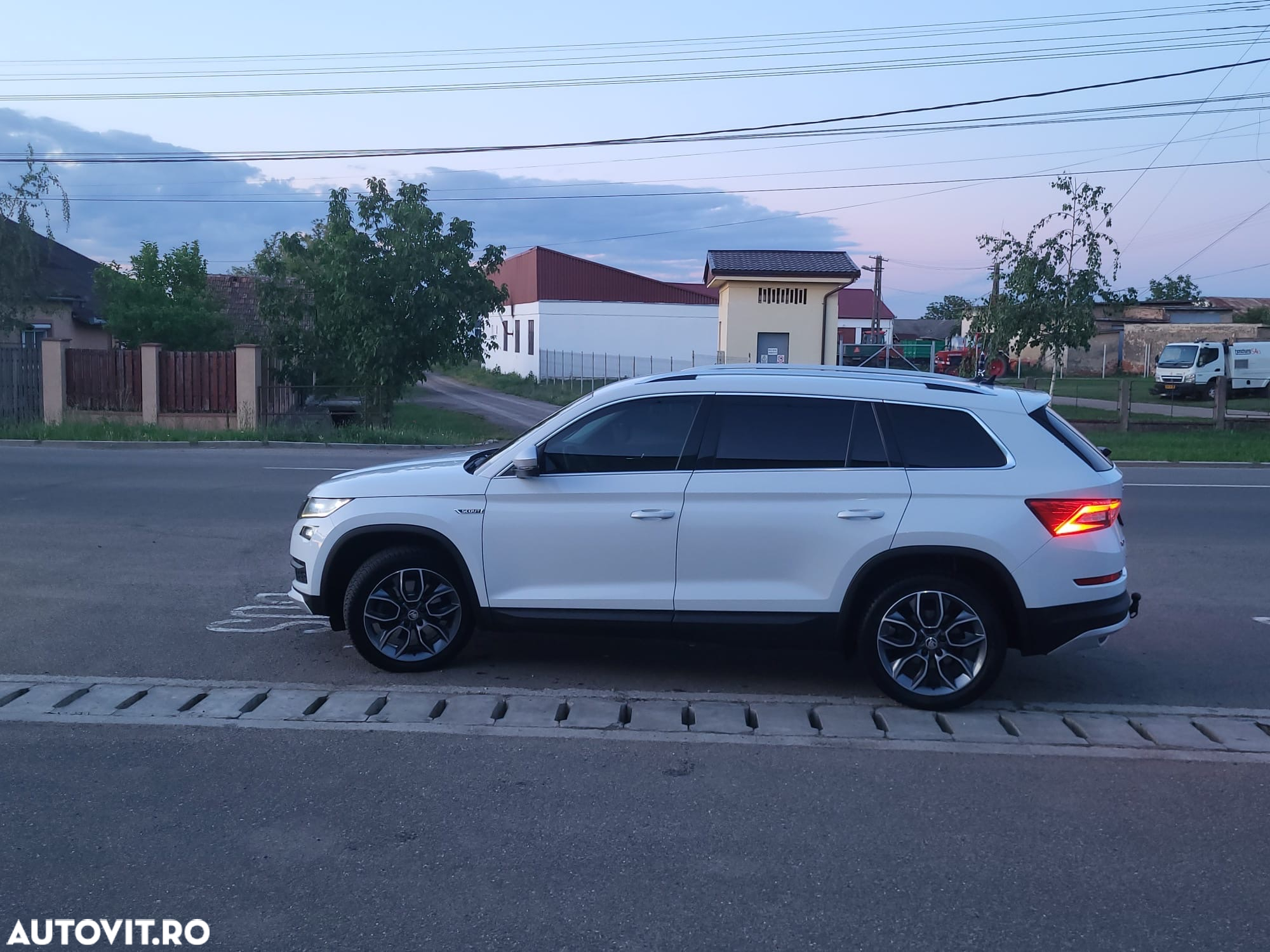 Skoda Kodiaq 2.0 TDI 4X4 DSG Scout - 5