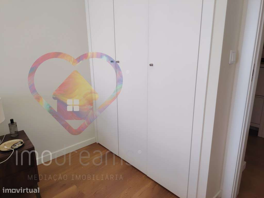 Apartamento T2 , Ultimo Piso, com vista Rio Tejo em Vialonga - Lisboa-5