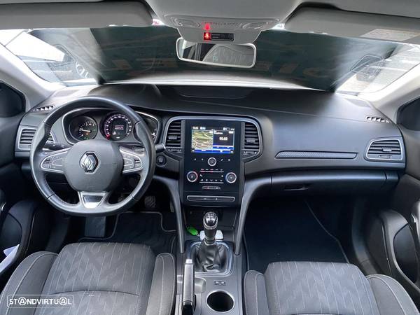 Renault Mégane 1.5 Blue dCi Limited - 10