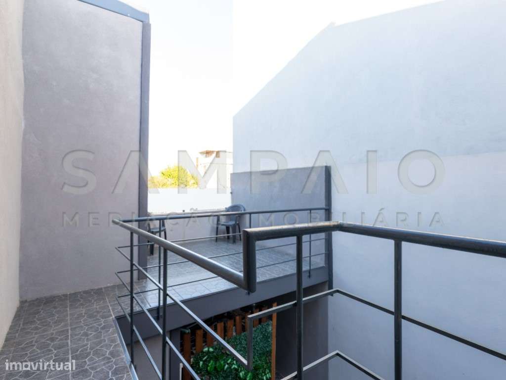 Moradia T2 - Valbom - C/ Nova!-31