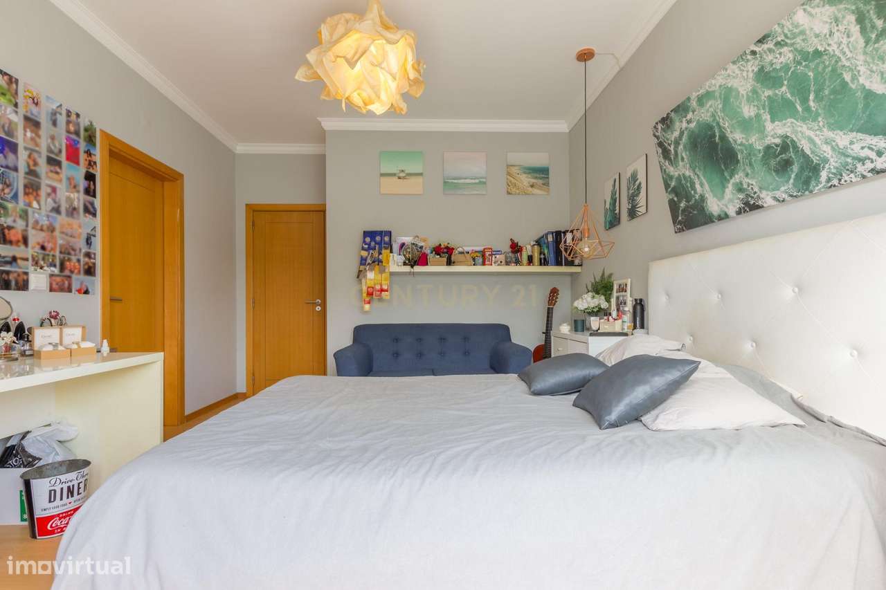 Moradia T4 em Oleiros - Azeitão, Setúbal - Oportunidade Única!-8