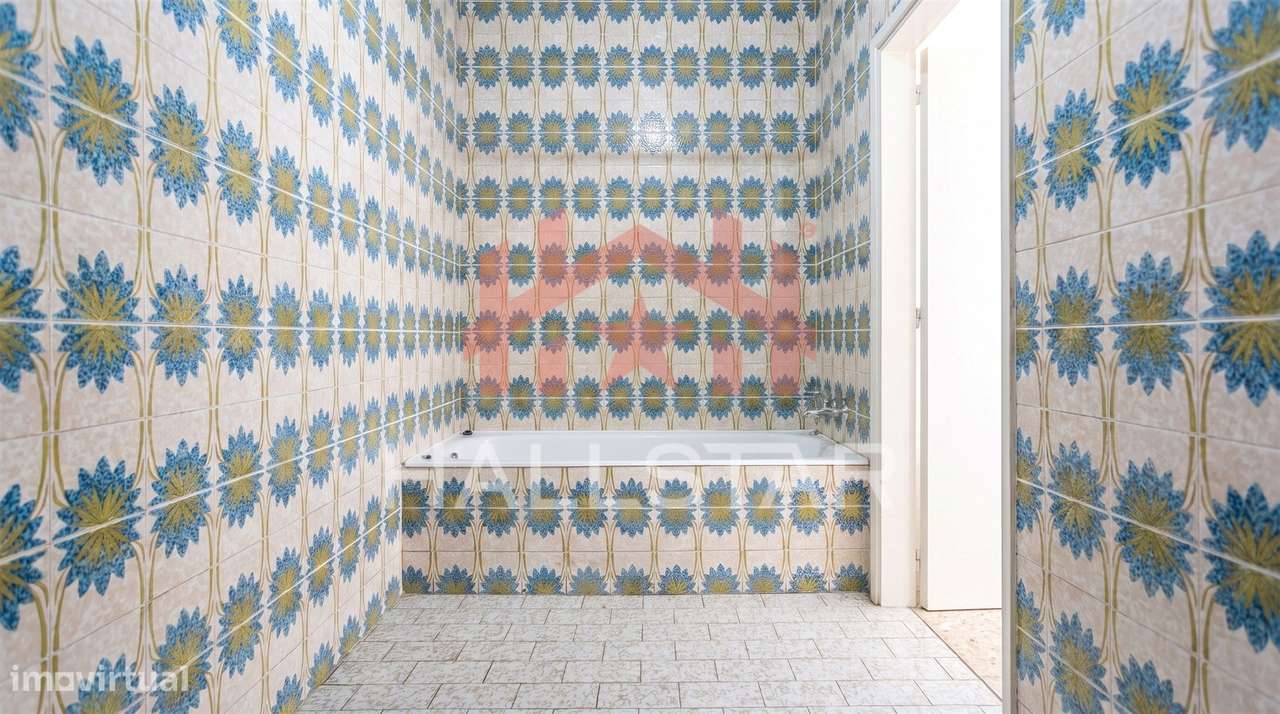 Apartamento T2 / Rentabilidade / Av. Marquês de Pombal-9