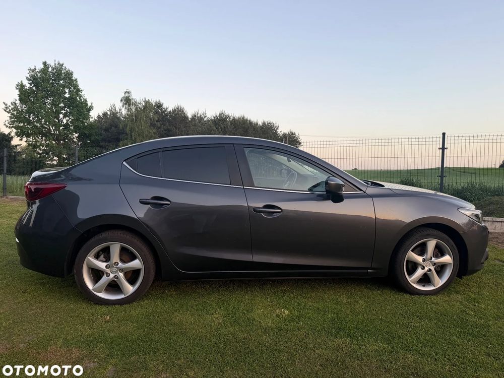 Mazda 3 III (2013-) SKYACTIV-G 120 Signature 2014