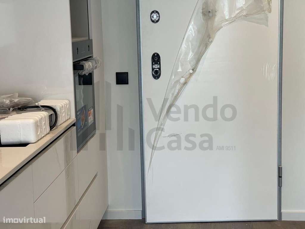 Vende-se T1 Centro Histórico- Braga-16