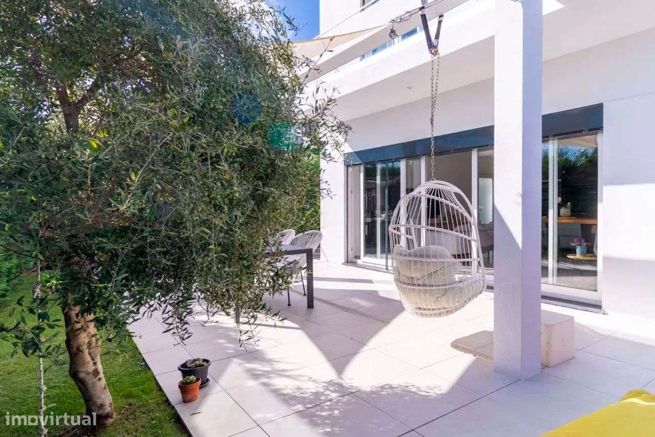 Excelente Moradia T4 em Porto Salvo, Oeiras - Grande imagem: 4/27