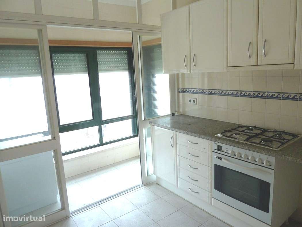 Apartamento T0 em Coimbra (Urb. Panorama) - Grande imagem: 5/7