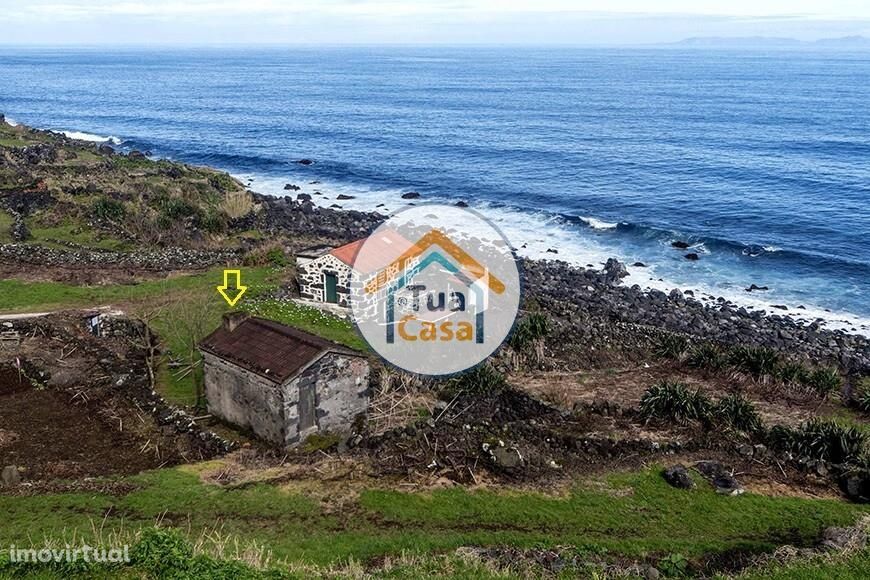 Propriedade na Costa Norte da Ilha de São Jorge