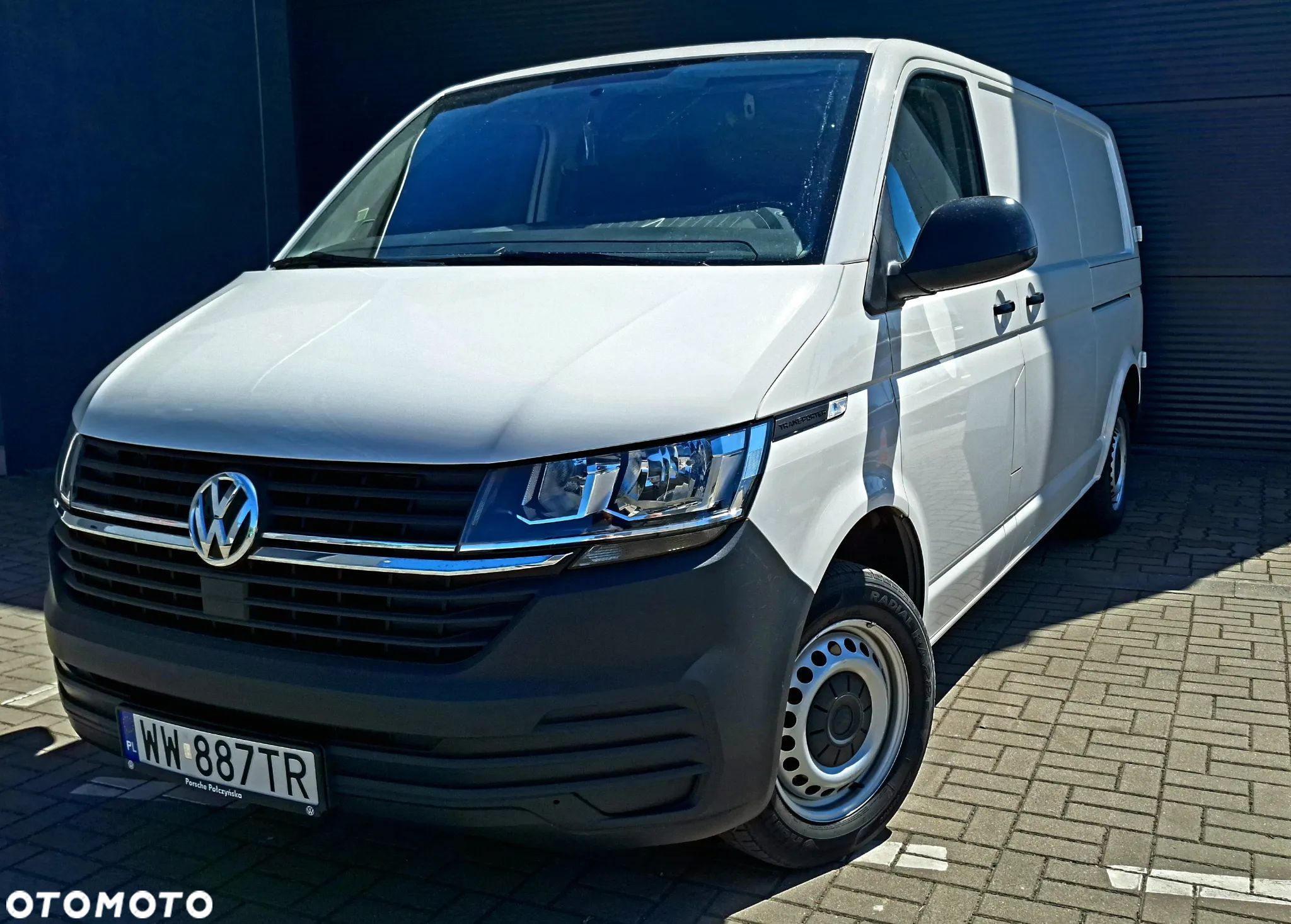 Volkswagen Transporter - 1