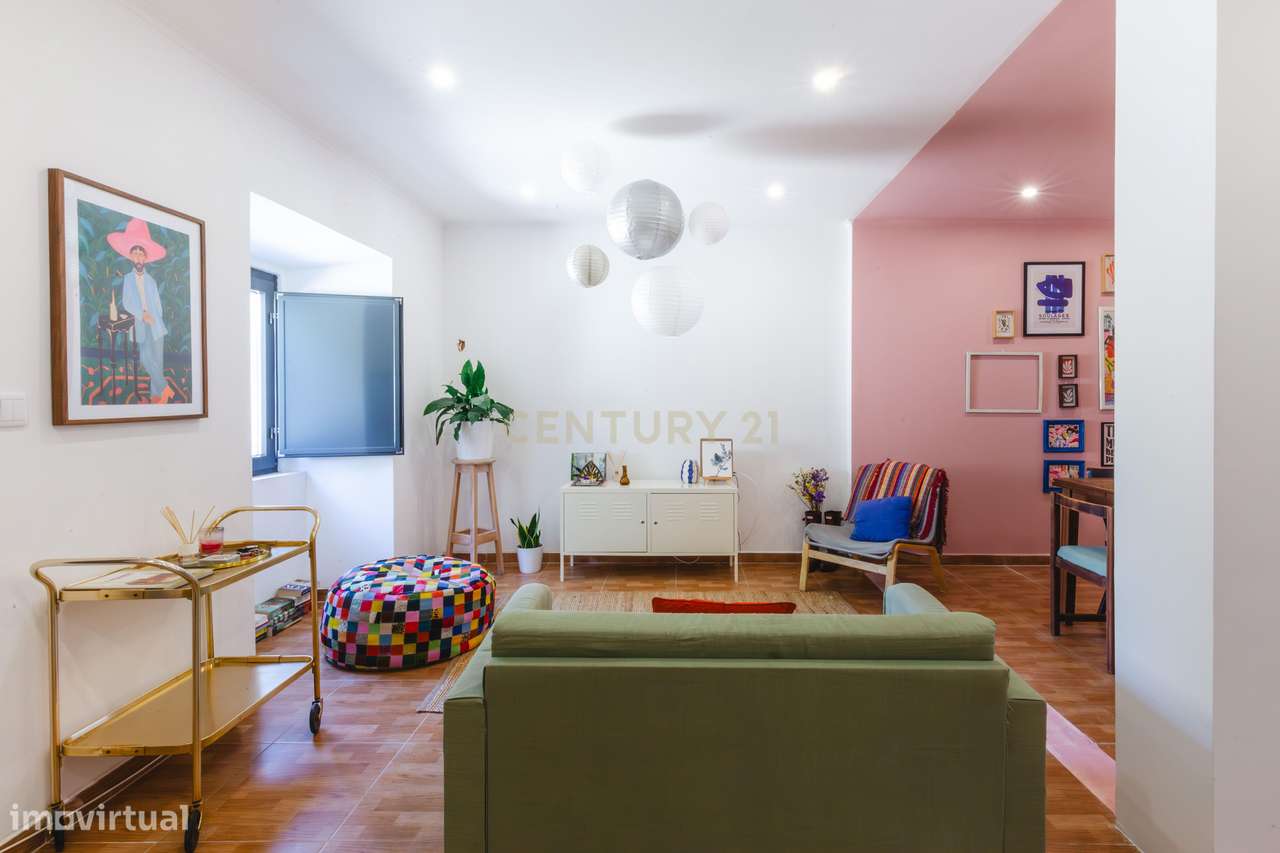 Arrendamento – Moradia na Zona Histórica do Pragal, Almada *VISITAS SU - Grande imagem: 4/28