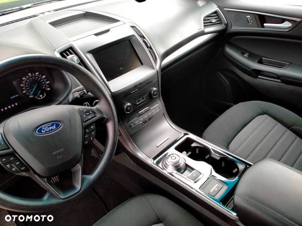 Ford EDGE - 22