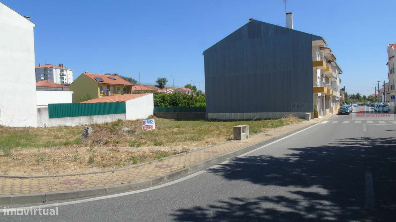 3 Lotes de terreno - Grande imagem: 2/4