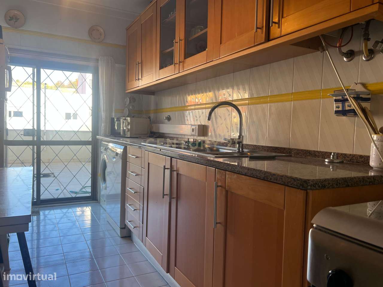 Espaçoso T3 com Terraço em Almada, Cova da Piedade - Grande imagem: 4/24