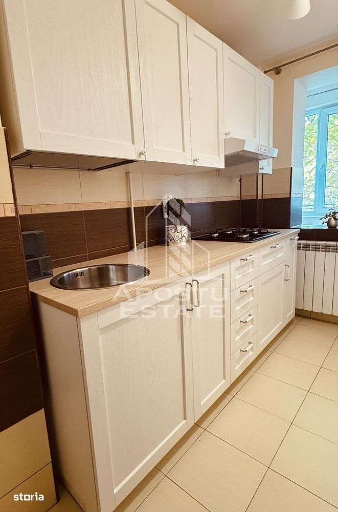 Apartament 2 camere, decomandat, parter inalt, zona Iosefin - Imagine principală: 4/7