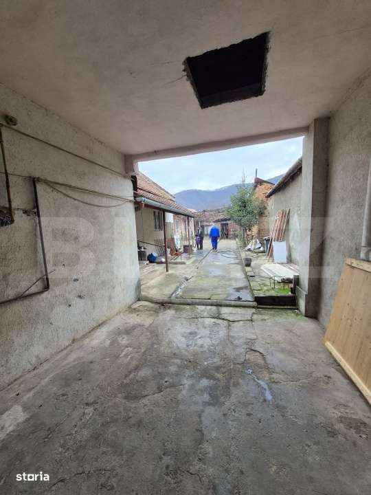 ROPRIETATE EXCLUSIVĂ DE VANZARE  – ZONĂ CENTRALĂ CUGIR - Imagine principală: 5/5