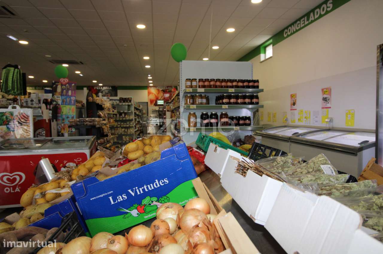 Supermercado/Comércio, Amorosa, Messines, Silves - Grande imagem: 3/30