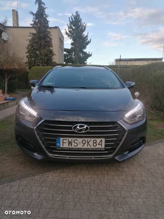 Hyundai i40 1.7 CRDi Premium DCT - 2