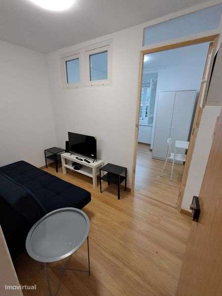 T-2 Novo.Equipado & mobilado. Na LAPA, centro Lisboa.Disponível. - Grande imagem: 5/9