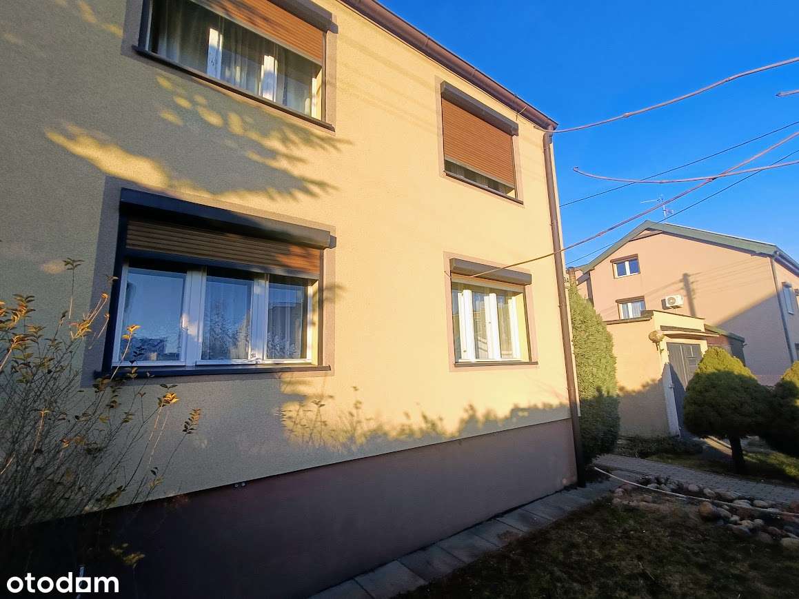 Dwa domy +garaż i pom. gospodarcze DOBRA INWESTYCJA-1