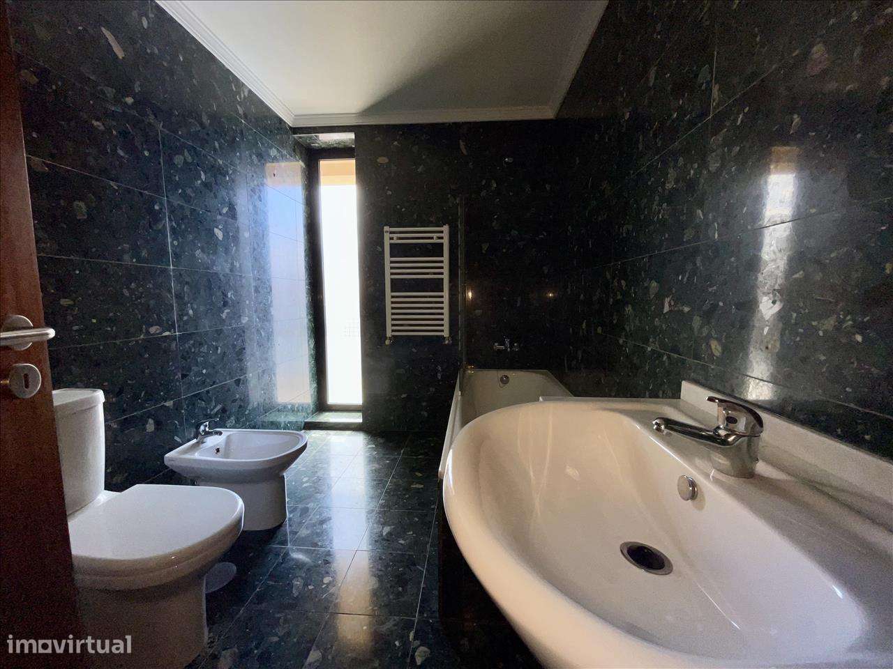 Apartamento em Porto, Paranhos-23