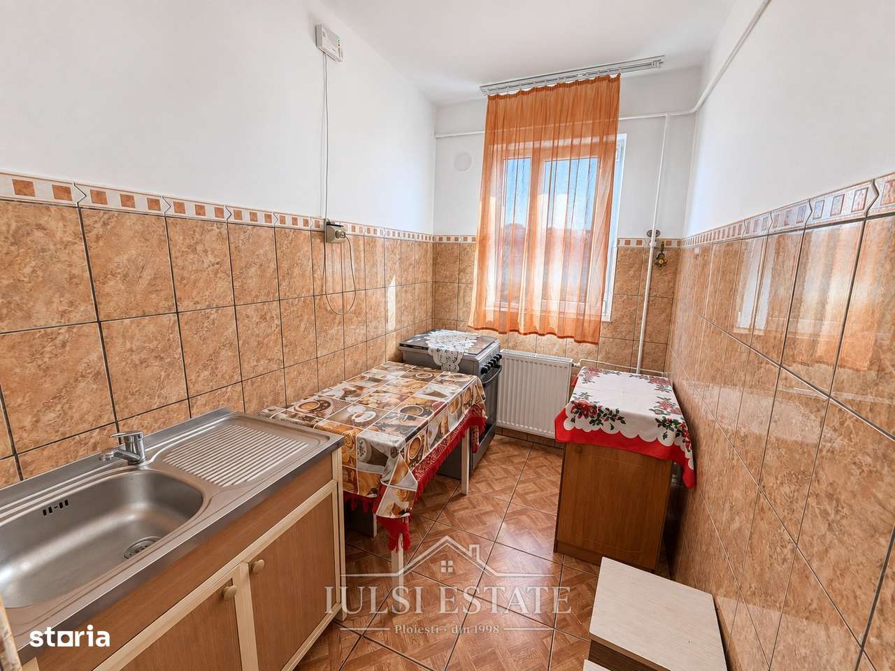 Apartament 2 camere zona Malu Rosu Vanzare-3