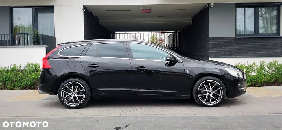 Volvo V60 T6 AWD Geartronic Edition Pro - 7