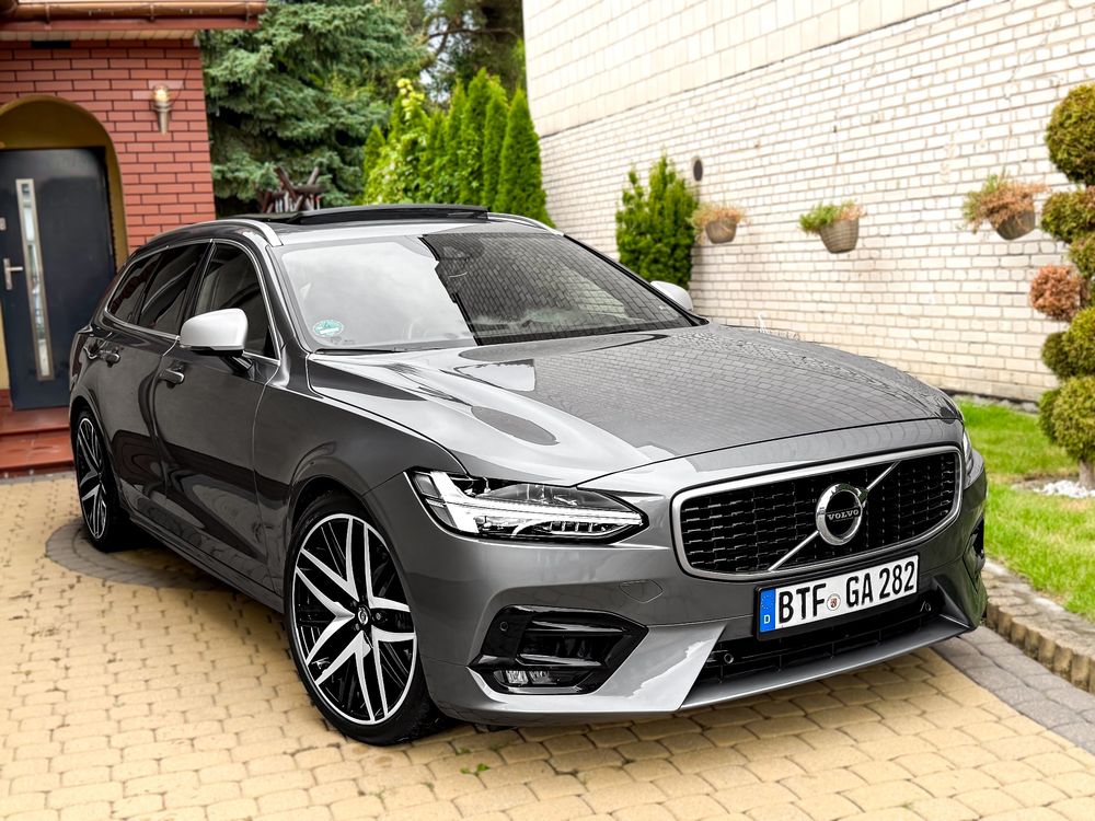 Volvo V90 D5 AWD Geartronic R Design 2019