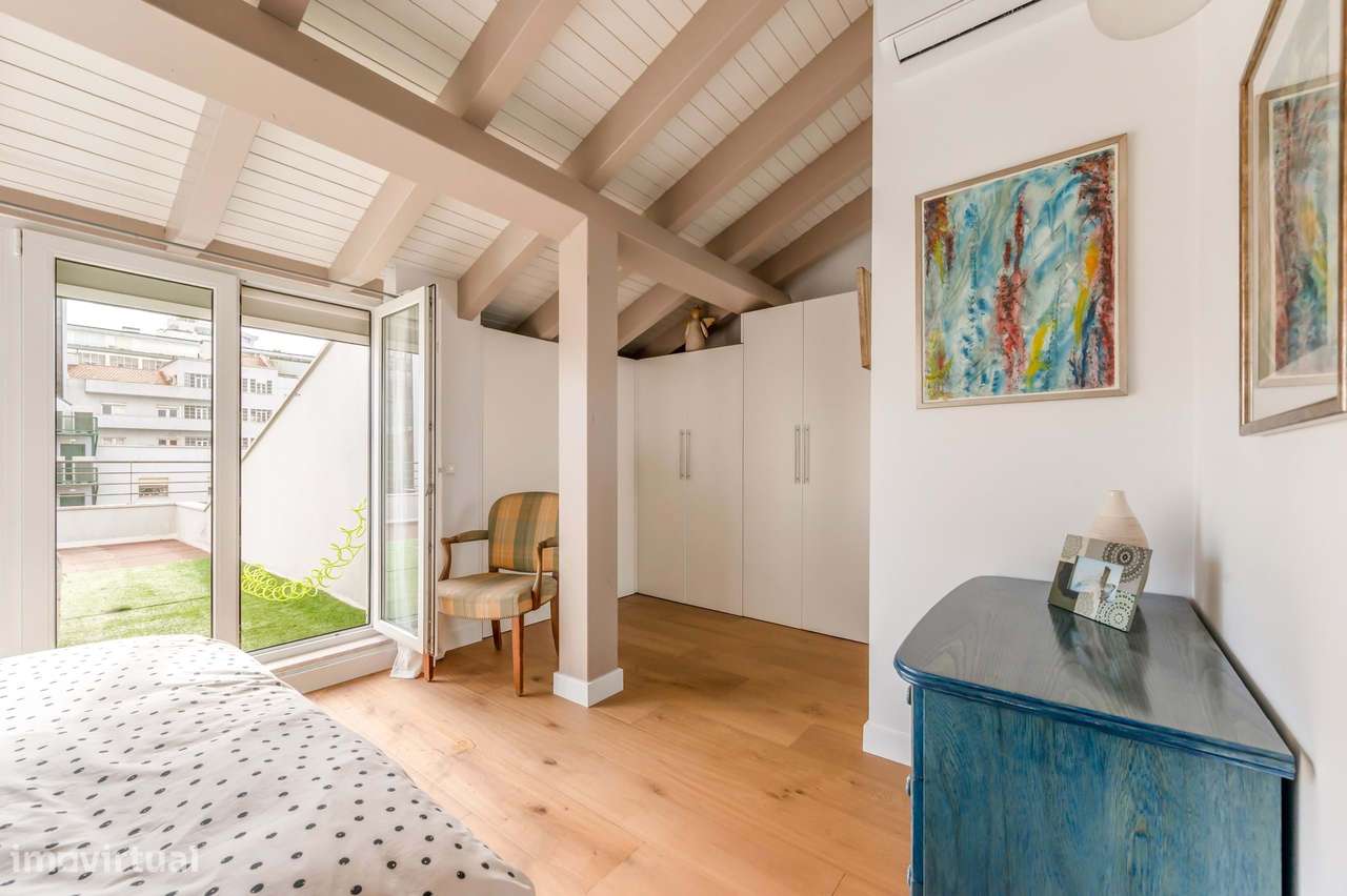 Apartamento T2 com 4 terraços e garagem nas Avenidas Novas, Lisboa-15