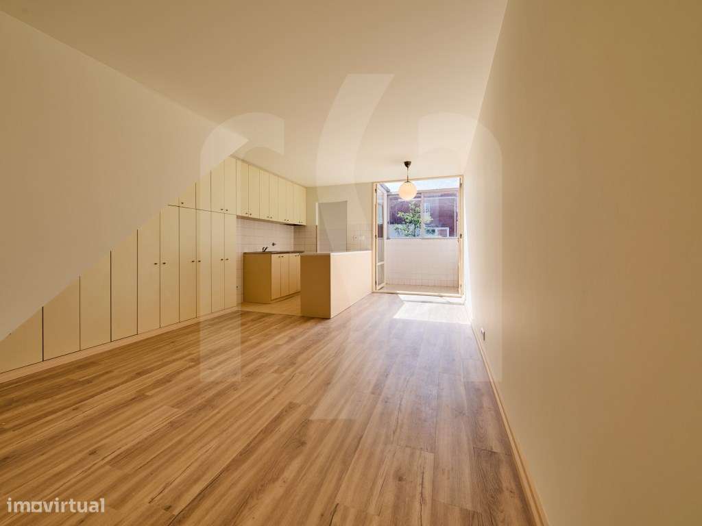 Arrendamento apartamento T5 Duplex | Porto-23