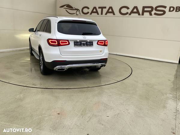 Mercedes-Benz GLC 200 d 4Matic 9G-TRONIC - 11