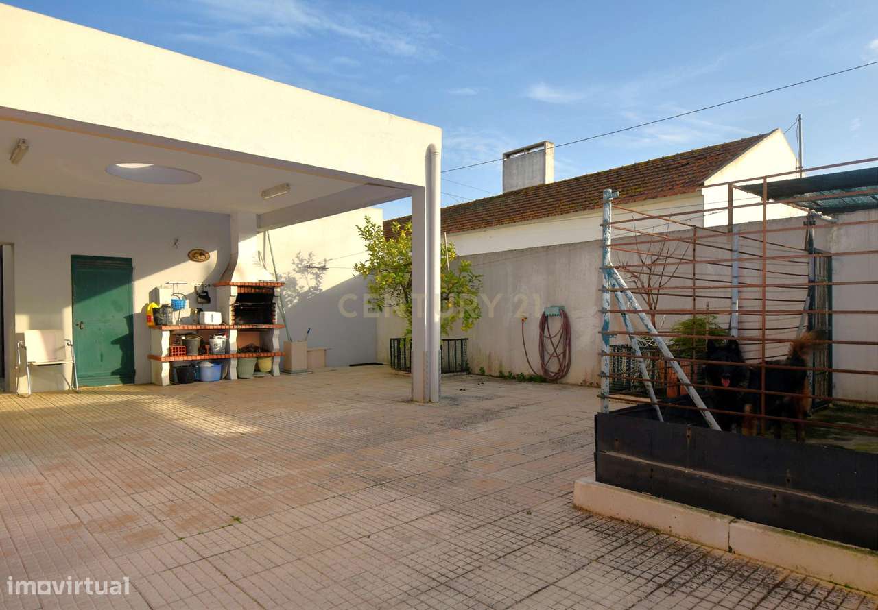 Moradia Isolada T4 Sarilhos Grande, Montijo-44