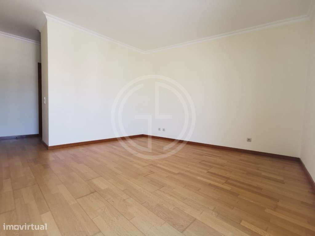 Apartamento T3 no centro de Vilamoura, em condomínio com piscina e ...-6