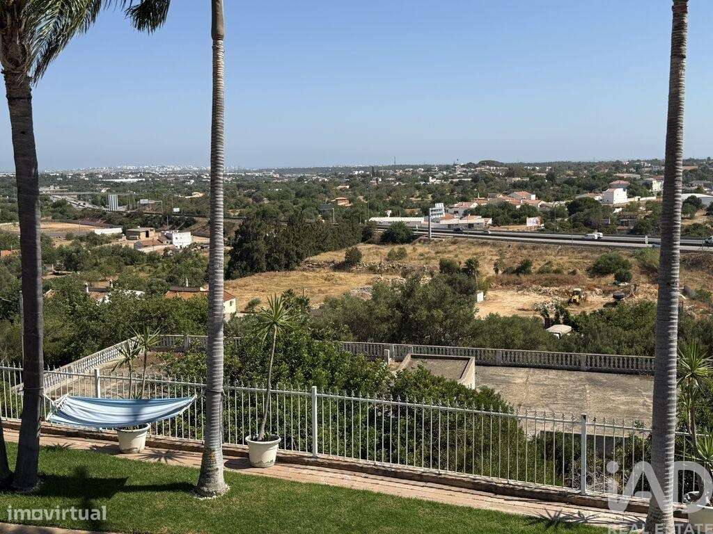 Casa / Villa T4 em Almancil de 245,00 m2 - Grande imagem: 4/27