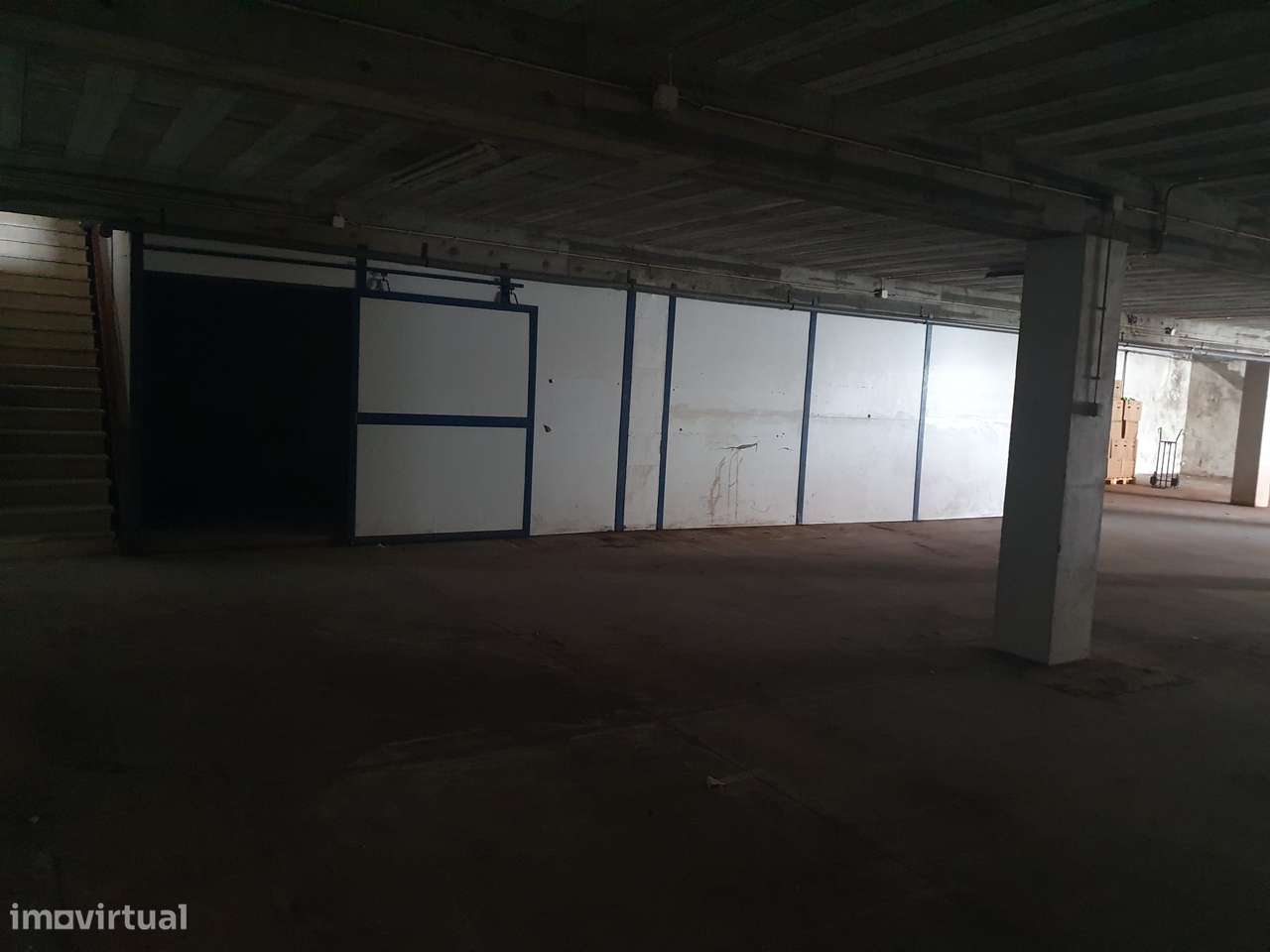 Armazém  Arrendamento em Juncal,Porto de Mós - Grande imagem: 4/11