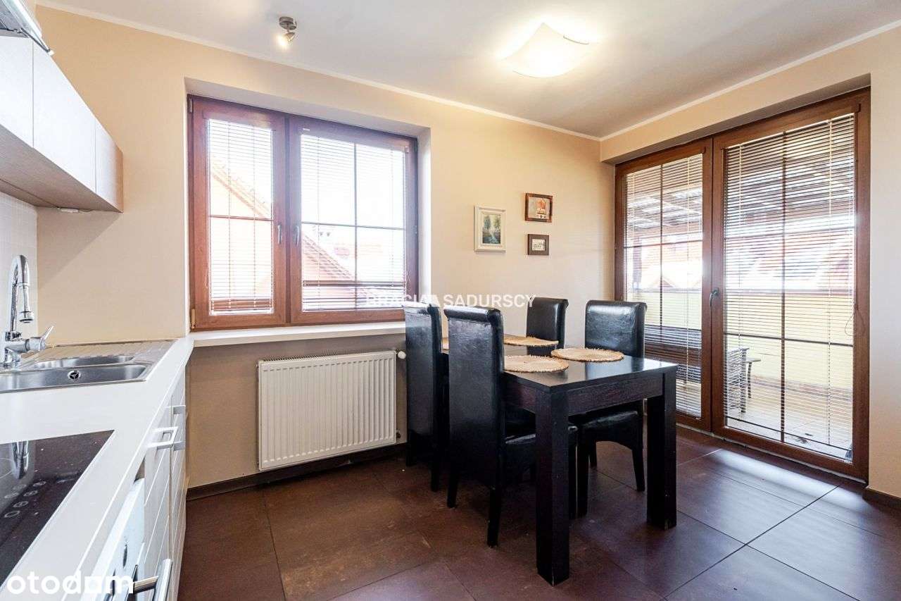 Przestronne mieszkanie z dużym tarasam / parking-8