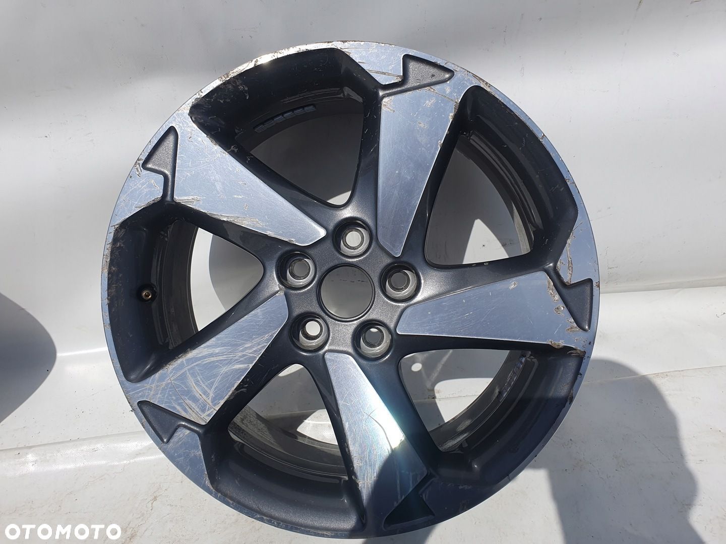 FELGA FORD FOCUS MK4 IV 7.0"x17" ET45 5x108 17 cali - 1