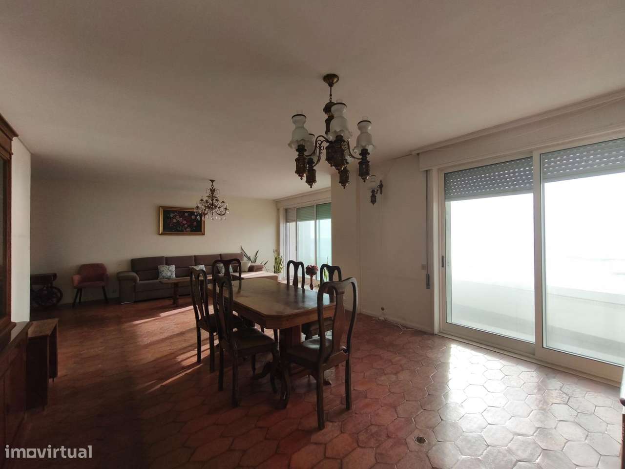Apartamento T6 (primeira linha de mar)-5