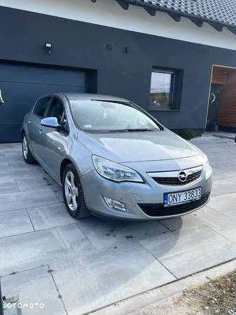 Opel Astra III 1.7 CDTI - 2