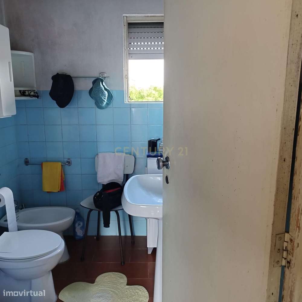 Moradia antiga + terreno envolvente - Centro da vila de Sangalhos - An-11