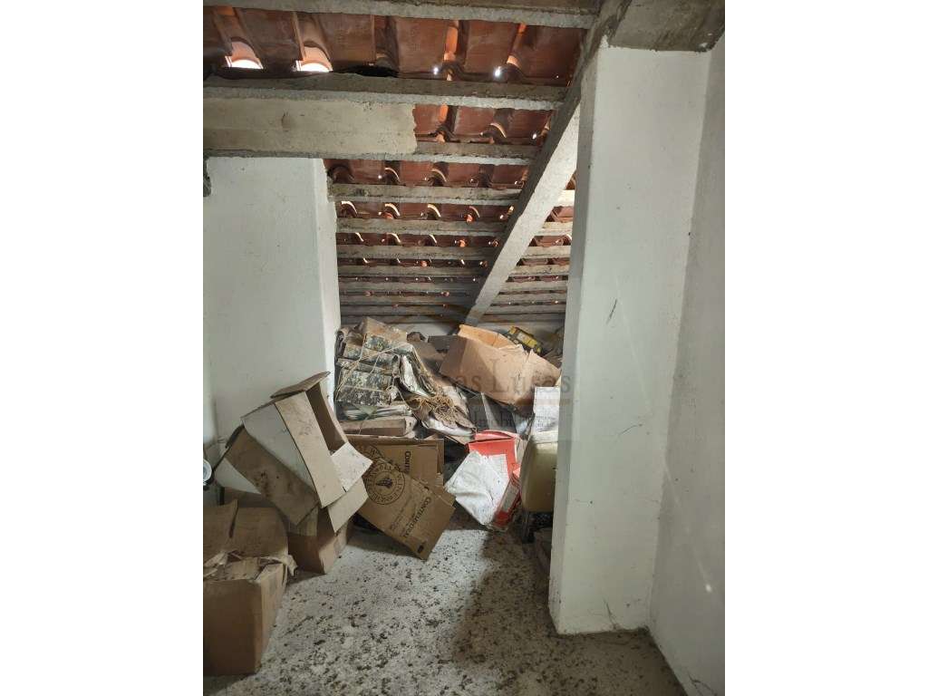 Apartamento T3 no Centro do Cadaval-20