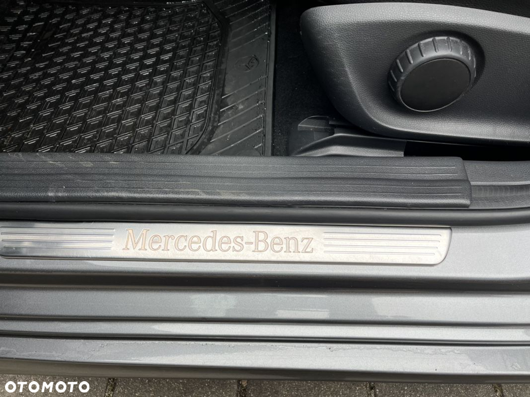 Mercedes-Benz Klasa A 180 (BlueEFFICIENCY) 7G-DCT - 12