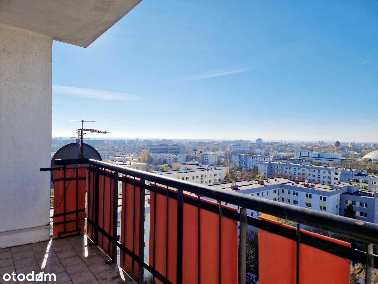 3-pokojowe mieszkanie z widokiem na całe miasto-12
