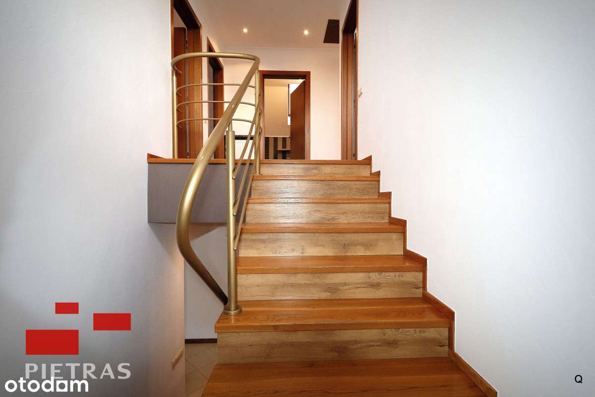 Komorniki, ul. Lipowa, dom z ogrodem-14