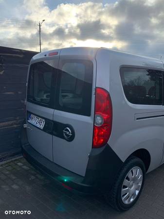 Opel Combo - 9