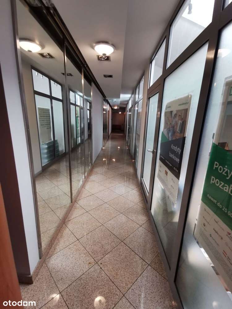 Powierzchnia 26m2 - 1 pokój w centrum - Pełny obrazek: 5/7