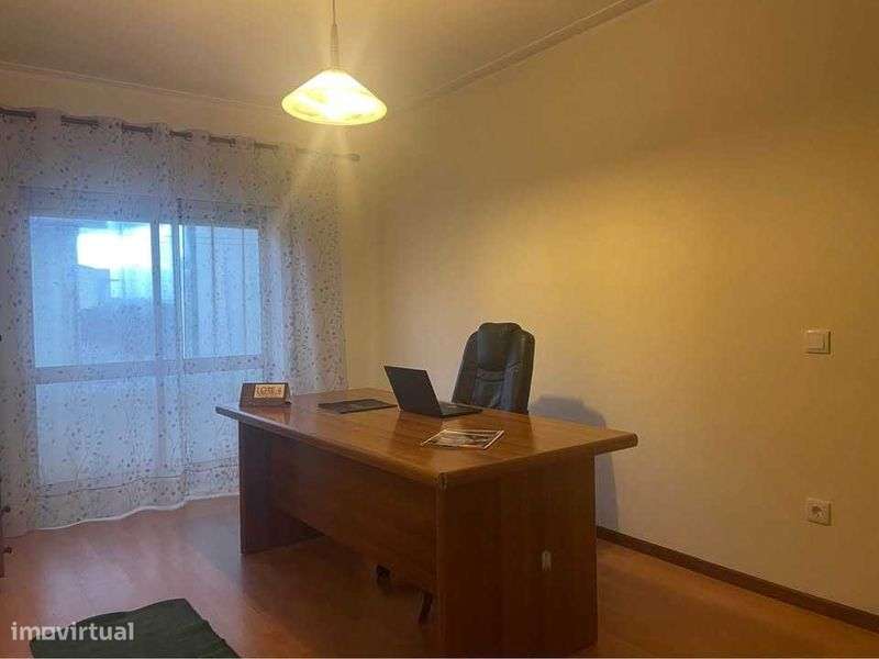 Venda T2 Abraveses - Viseu - Grande imagem: 4/4