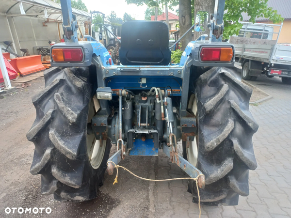 New Holland F2200KL - 5