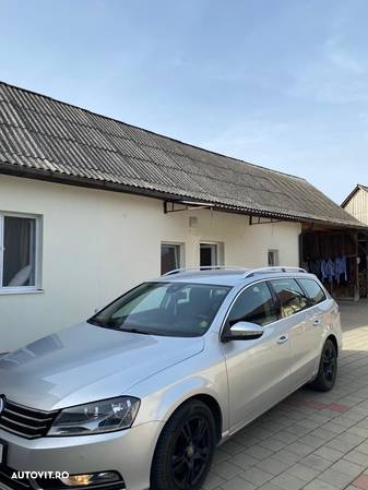 Volkswagen Passat Variant 2.0 TDI 4Motion DSG BlueMotion Tech Comfortline - 1