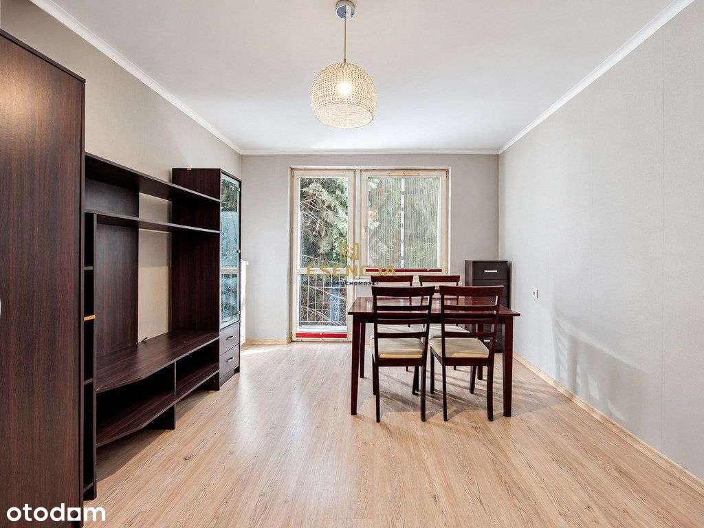 Dwupokojowe mieszkanie na I piętrze-0