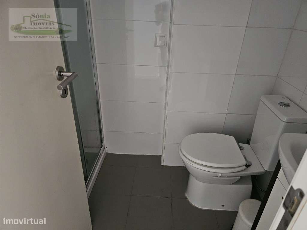 APARTAMENTO T2 PARA VENDA EM BENFICA!-6