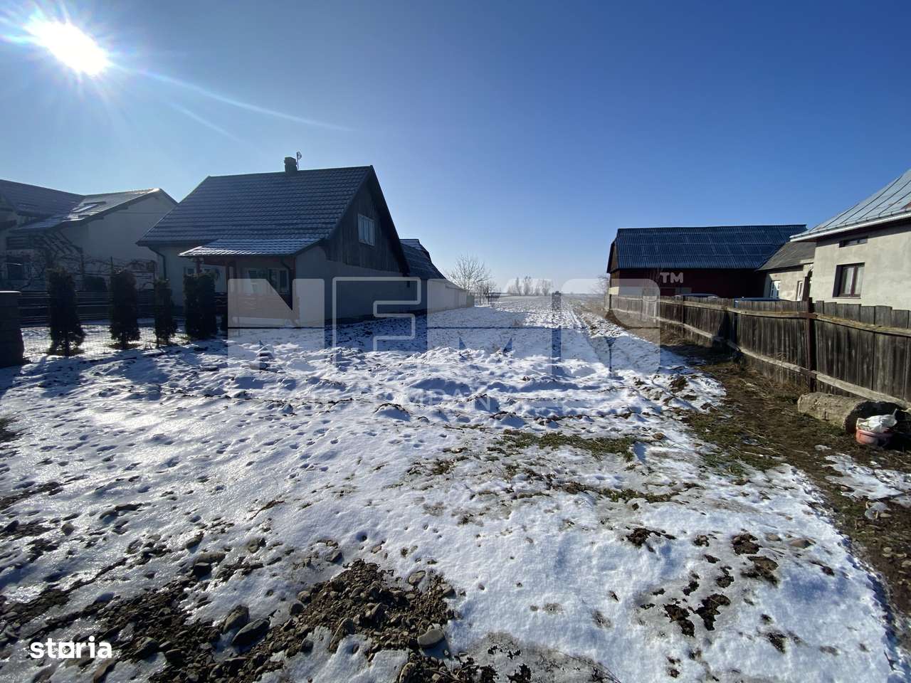 Teren | Maneuti | Strada principala | 38 ARI - Imagine principală: 1/9